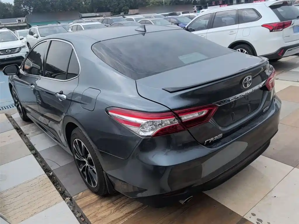 Toyota Camry 2021 2.0G Luxury Edition фото 5