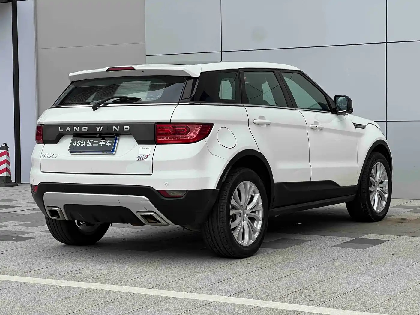 Landwind X7 2016 2016 2.0T Panorama Luxury