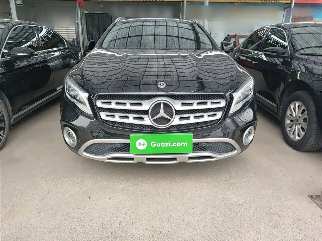 Mercedes-Benz GLA 2017 GLA 220 4MATIC Fashion фото 23