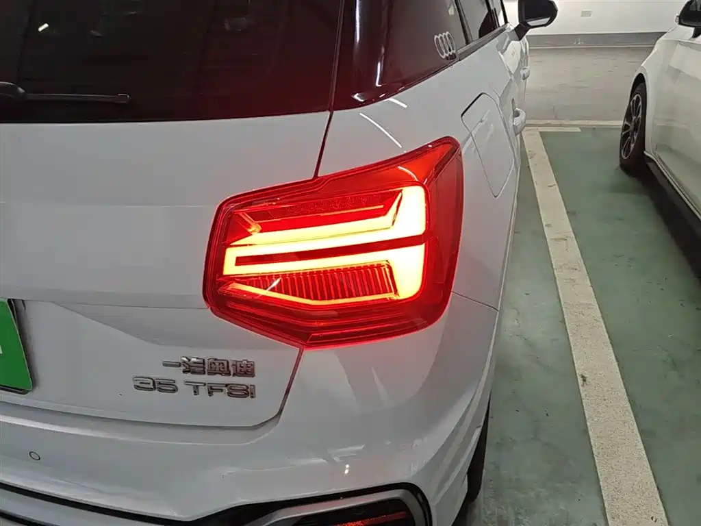 Audi Q2L 2022 35 TFSI Progressive Dynamic фото 8