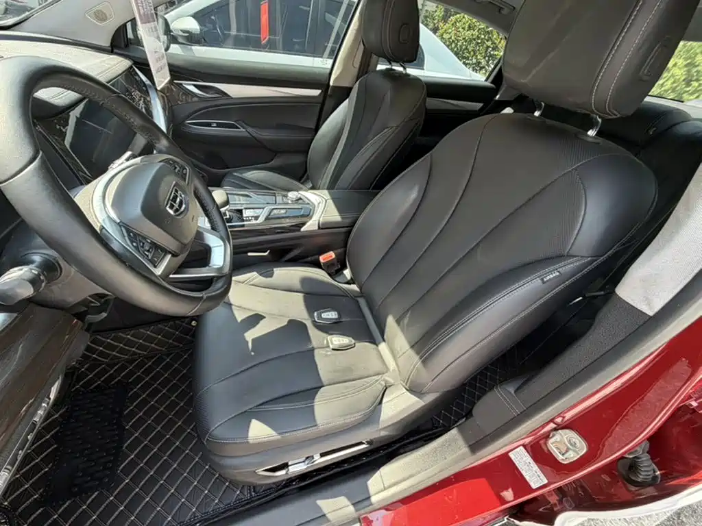 Geely Borui 2020 2020 1.5T MHEV Premium Edition