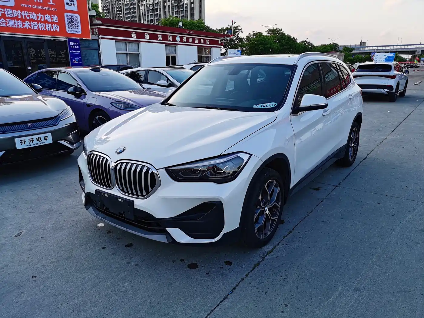 BMW X1 2020 sDrive25Li Leading Model фото 2