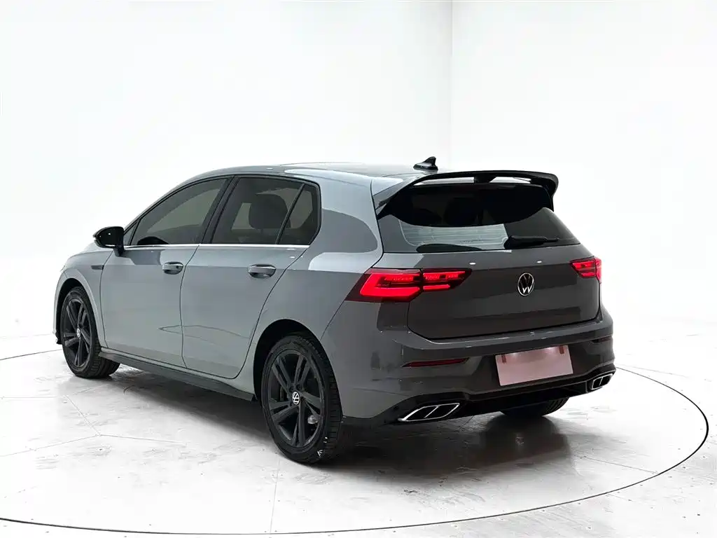Volkswagen Golf 2021 280TSI DSG R-Line фото 4