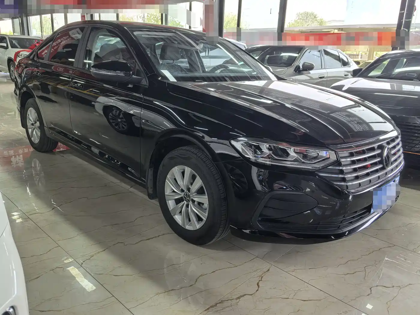 Volkswagen Lavida 2023 1.5L Auto Delight Edition фото 3