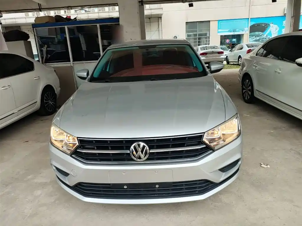 Volkswagen Bora 2016 Model 1.6L Automatic Fashion фото 3