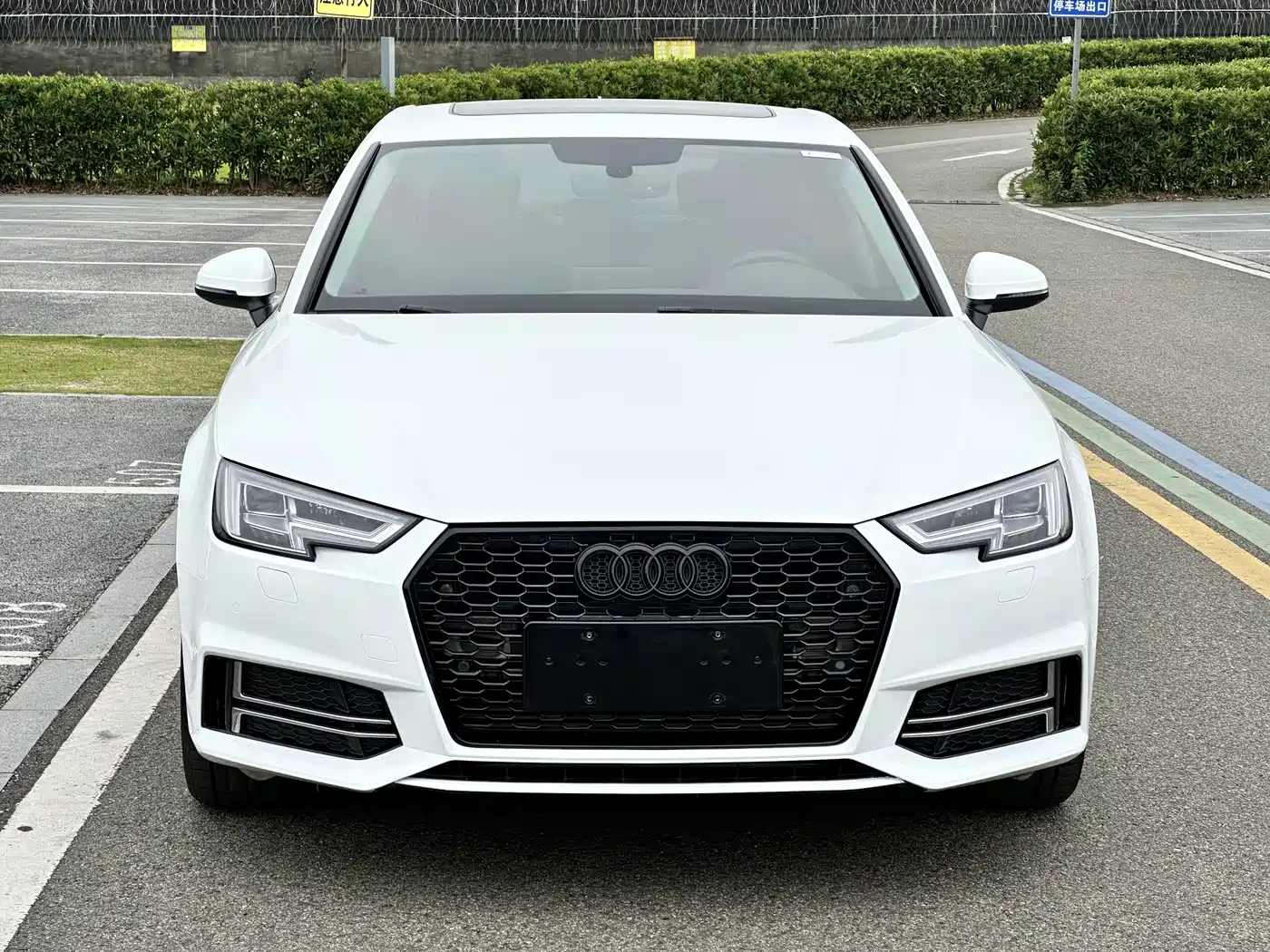 Audi A4L 2019 40 TFSI Progressive (China VI) фото 2