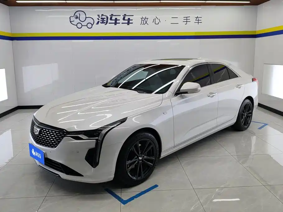 Cadillac CT4 2024 2023 25T Luxury Model