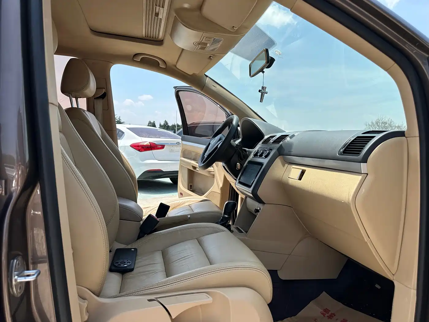 Volkswagen Touran 2013 1.4T DSG Comfort 5-seater фото 9