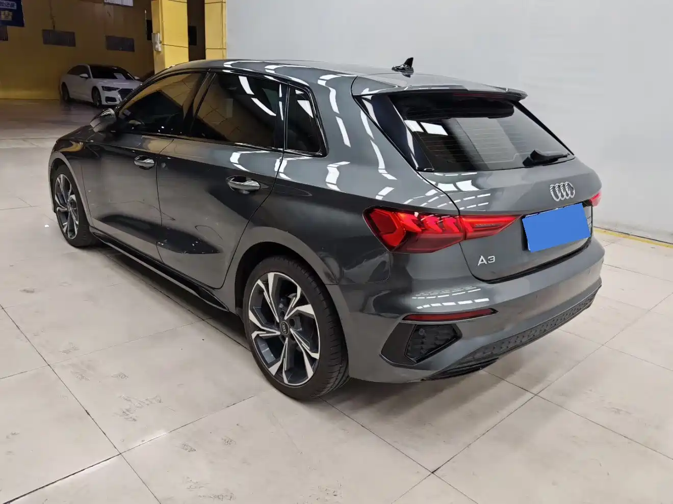 Фото 9 - Audi A3