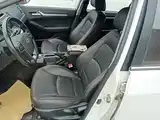Фото 15 - Geely Vision