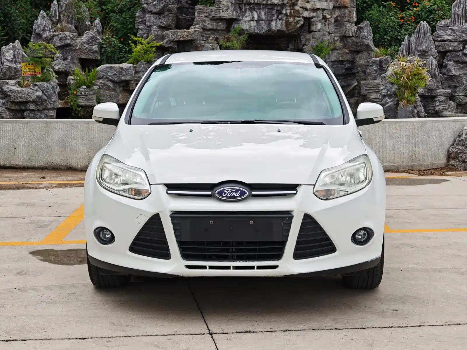 Фото 2 - Ford Focus