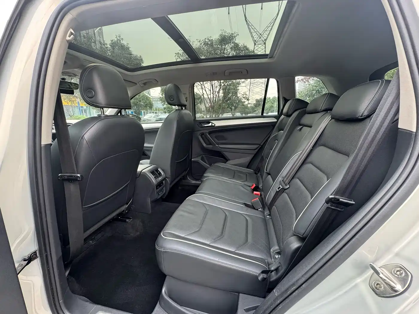 Volkswagen Tiguan L 2017 330TSI Automatic 2WD Flagship Edition фото 8