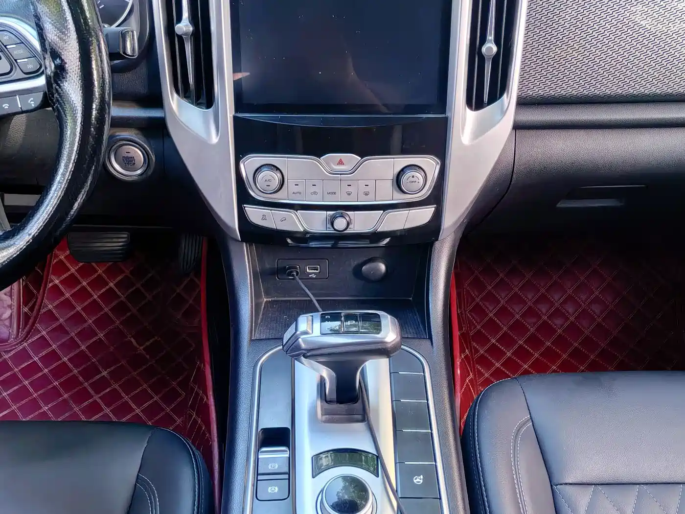 Great Wall Pao 2020 2019 2.0T Automatic Gasoline 2WD Comfort GW4C20B