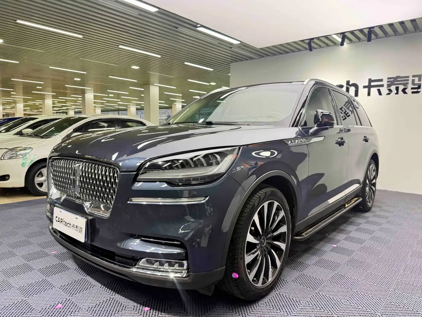 Lincoln Aviator 2021 — пригон из Китая
