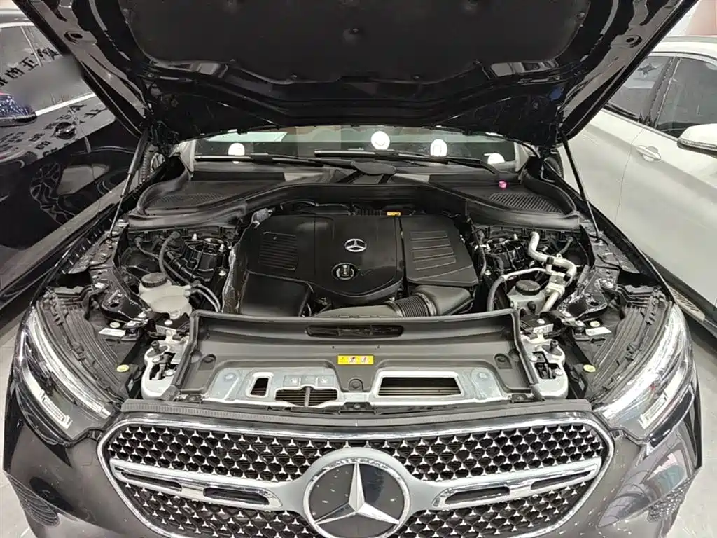 Mercedes-Benz GLC 2023 Facelift GLC 260 L 4MATIC Sport 5-Seater фото 20