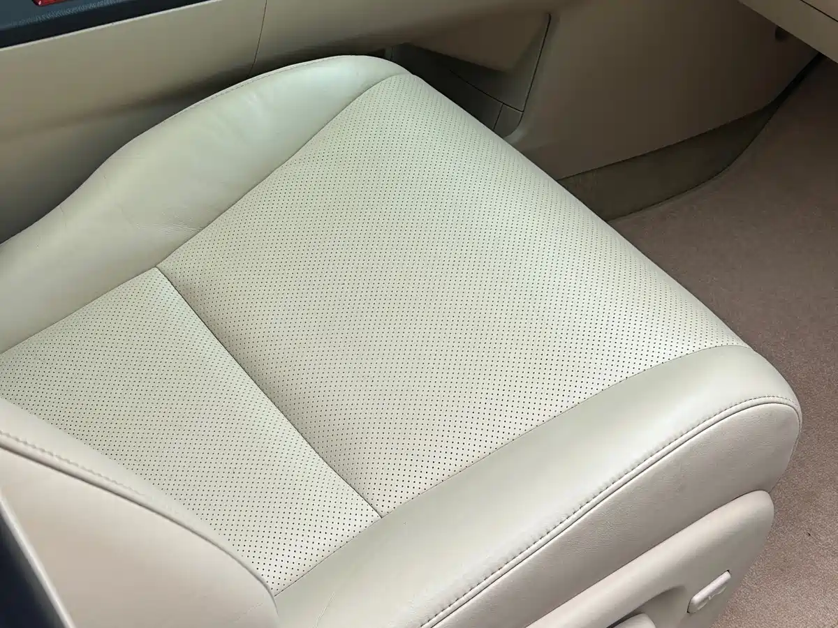 Lexus RX Classic 2009 Model 350 Premium Edition фото 11