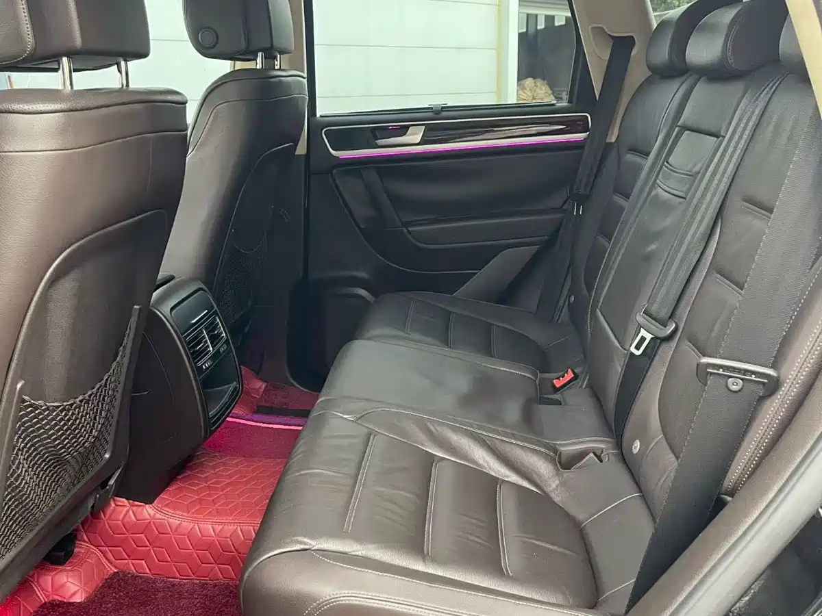 Volkswagen Touareg 2015 2011 3.0TSI Comfort