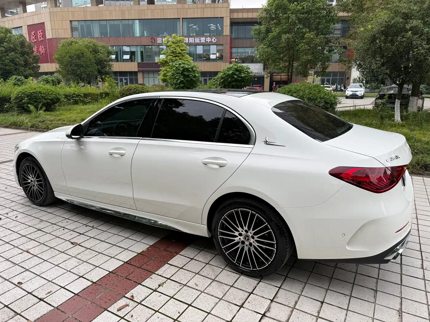 Mercedes-Benz C-Class 2023 Facelift C 260 L Sport Edition фото 5