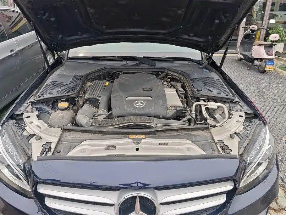 Mercedes-Benz C-Class 2018 C 200 L Sport Edition фото 10