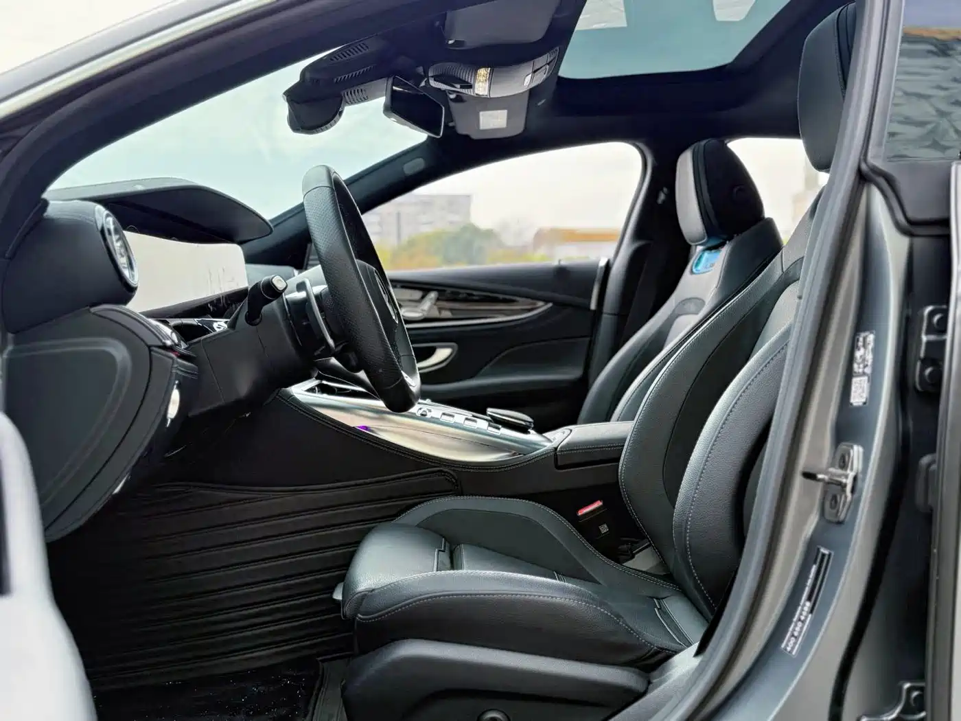 MERCEDES-BENZ AMG GT
