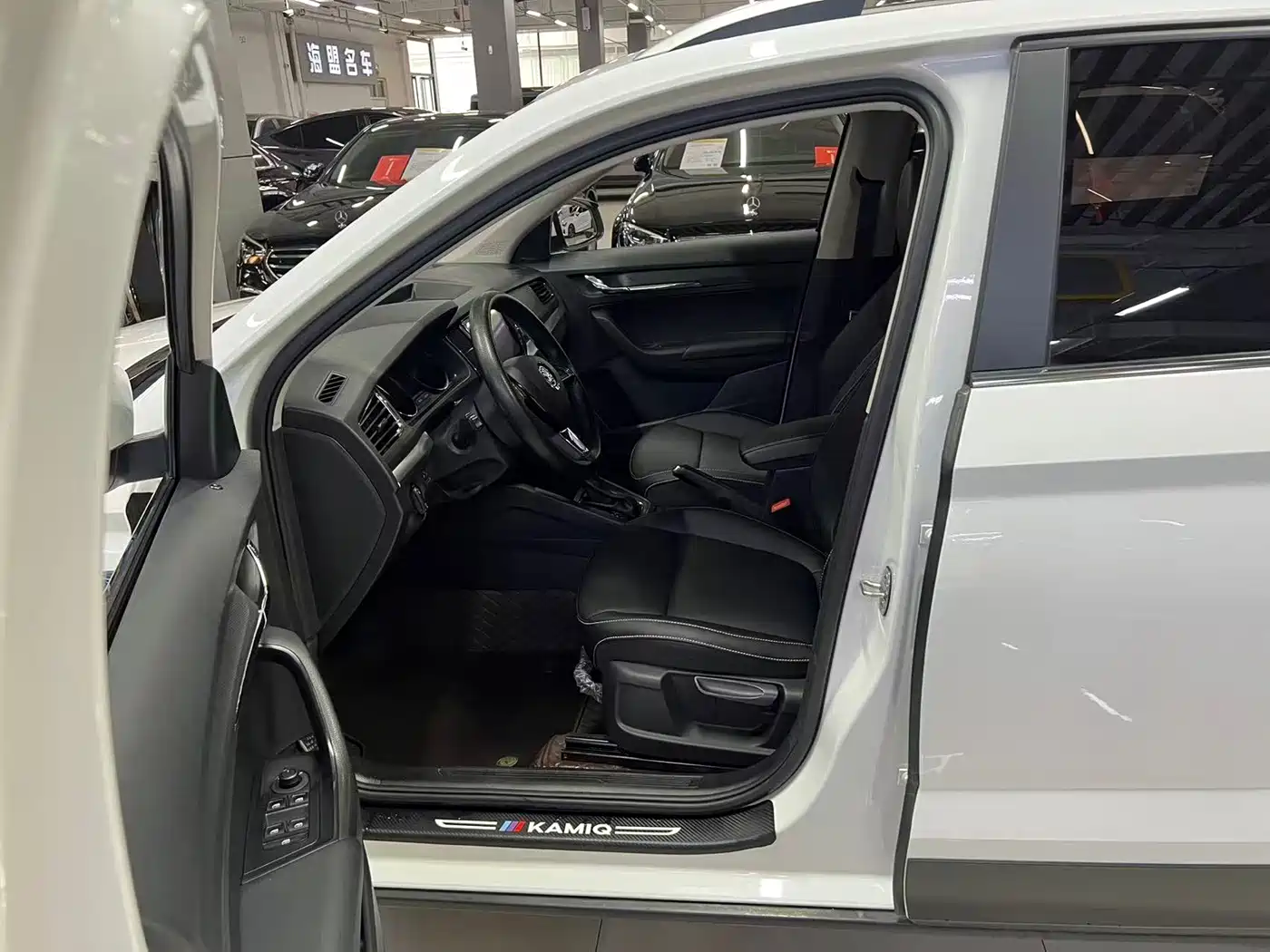 Škoda Kamiq 2023 Facelift 1.5L Auto Comfort Edition фото 4