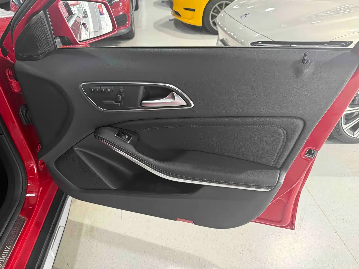 Фото 27 - Mercedes-Benz GLA