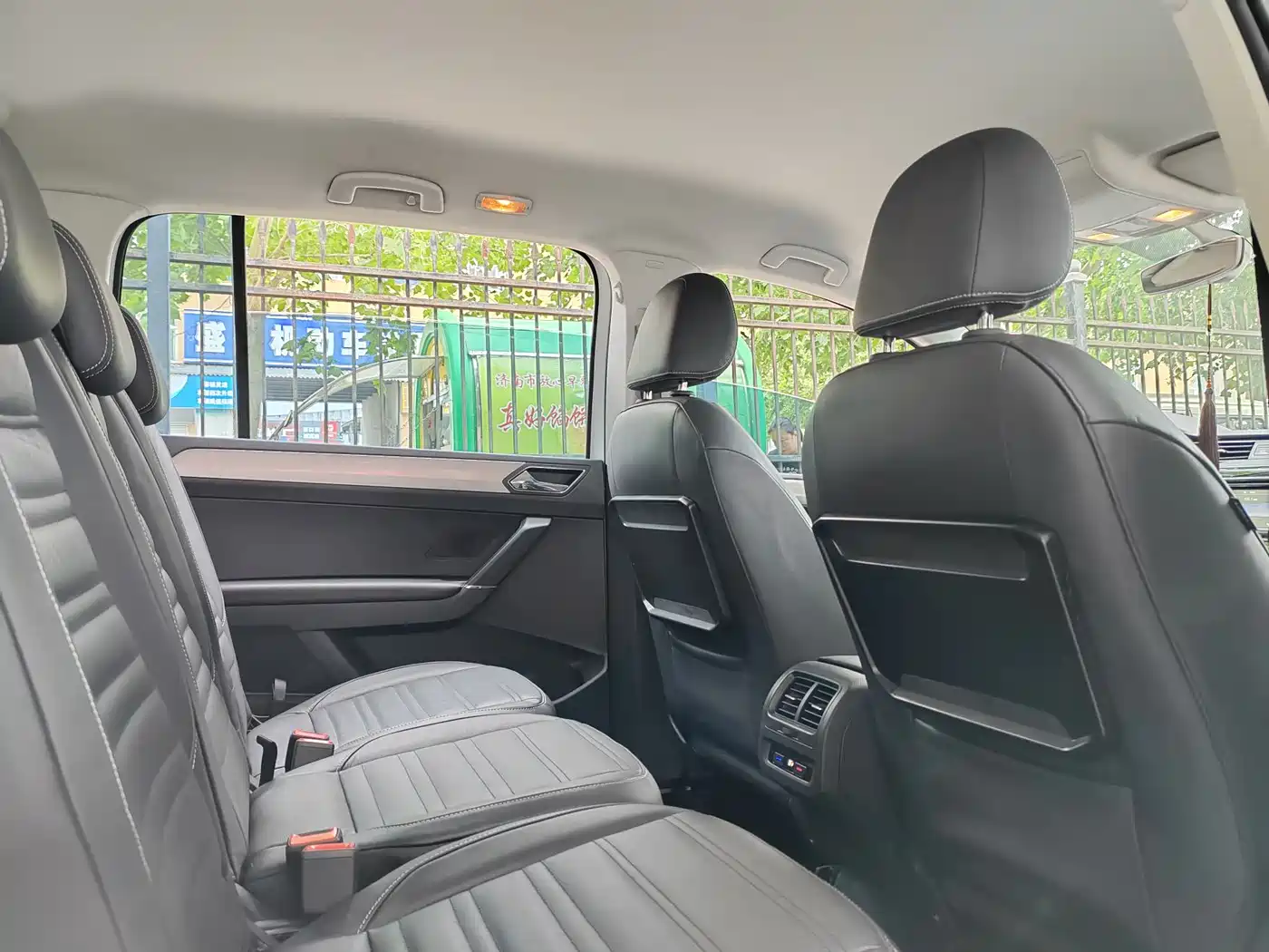 Volkswagen Touran 2016 Touran L 280TSI DSG Comfortline фото 9