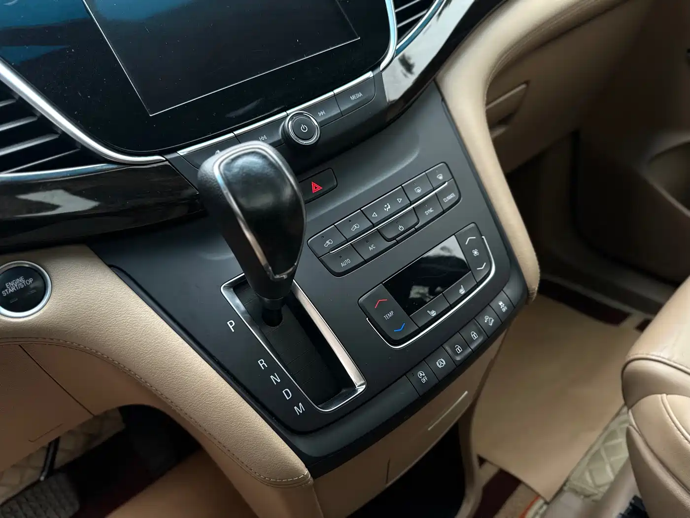  Buick Buick GL8 2018 ES 28T Premium Type China VI 8