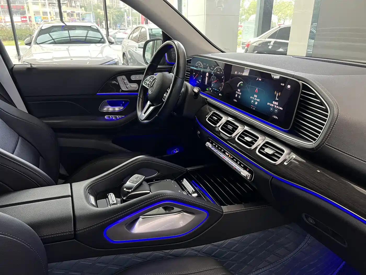 Mercedes-Benz GLS 2021 GLS 450 4MATIC Fashion фото 21