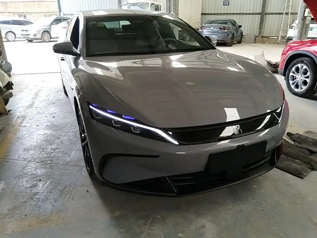 BYD Han 2026 2025 DM-i Smart Drive Edition 125KM Premium