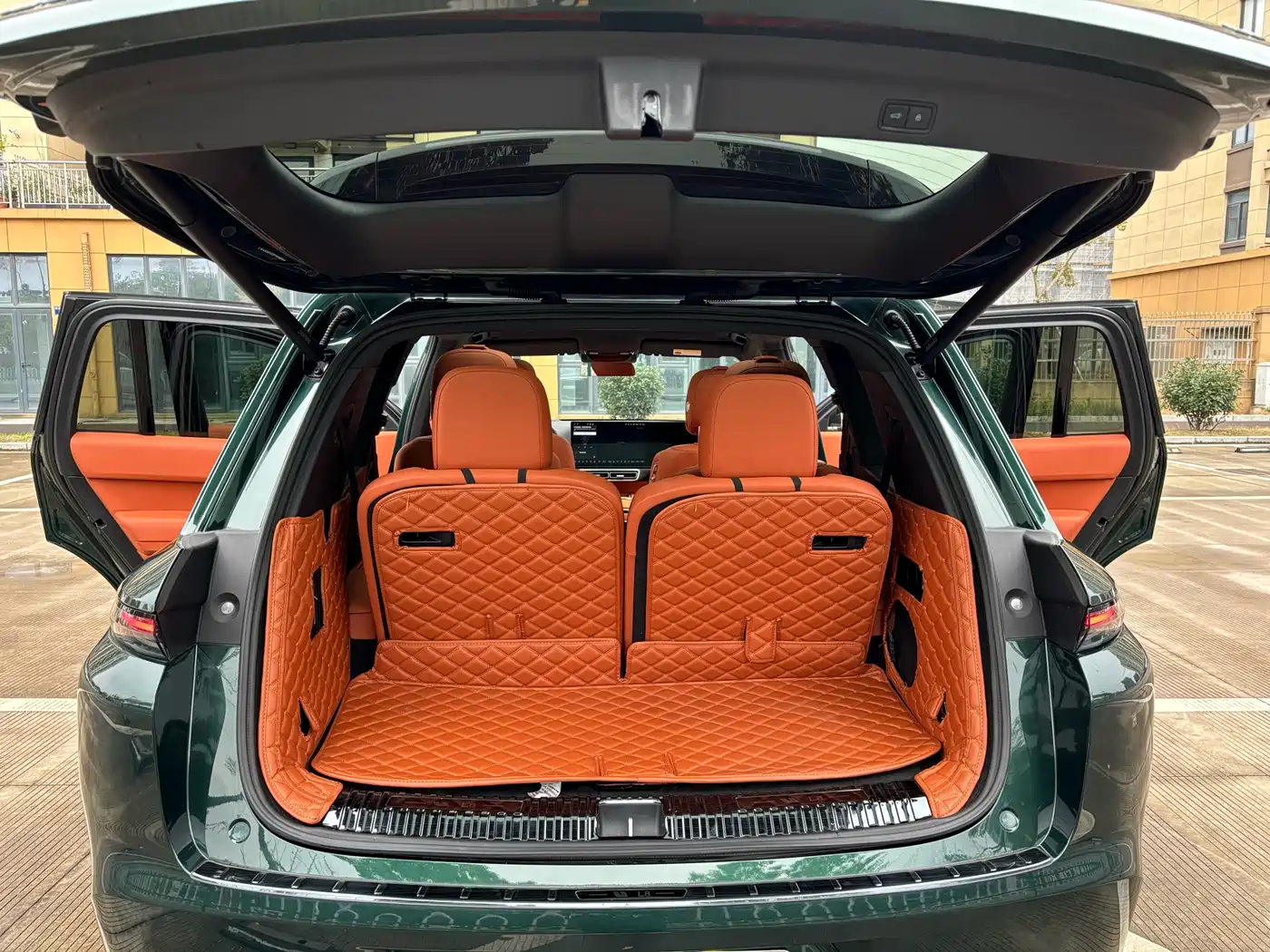 Li Auto Li L8 2023 Pro фото 7