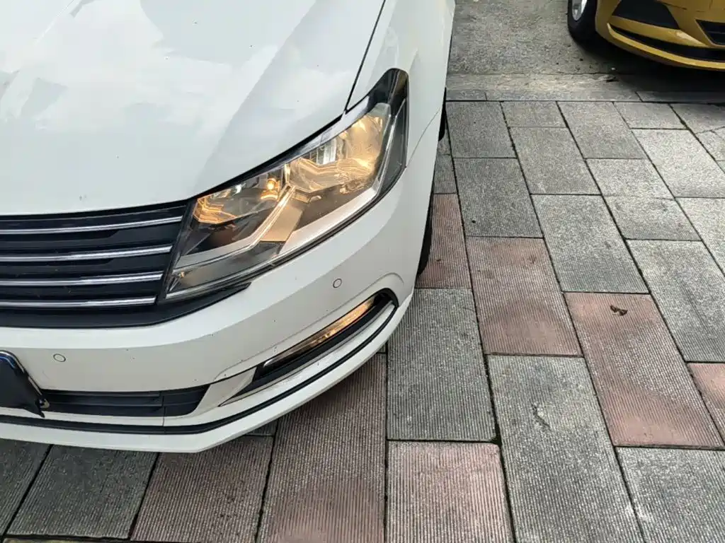 Volkswagen Lavida Tour 2018 2017 230TSI DSG Comfort Edition