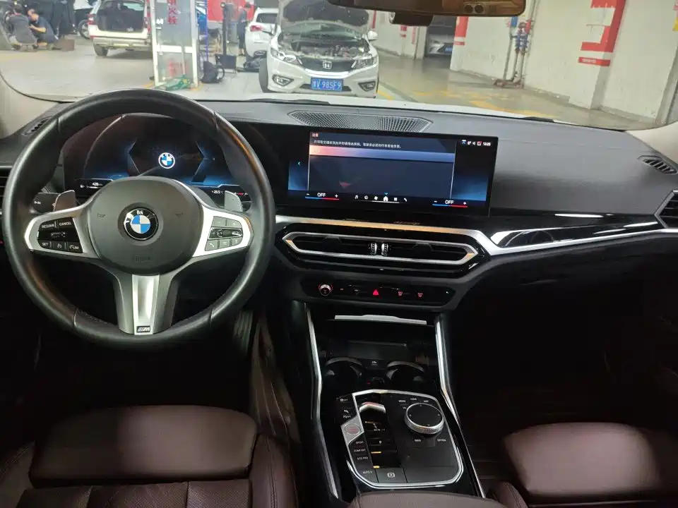 Фото 3 - BMW 3 Series