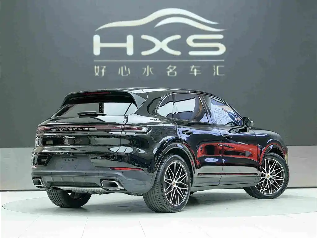 2025 Porsche Cayenne