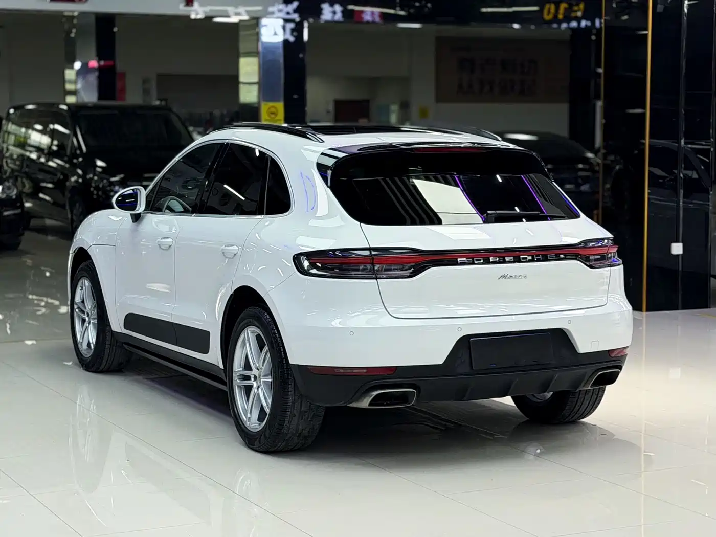 Porsche Macan 2021 Macan 2.0T фото 11