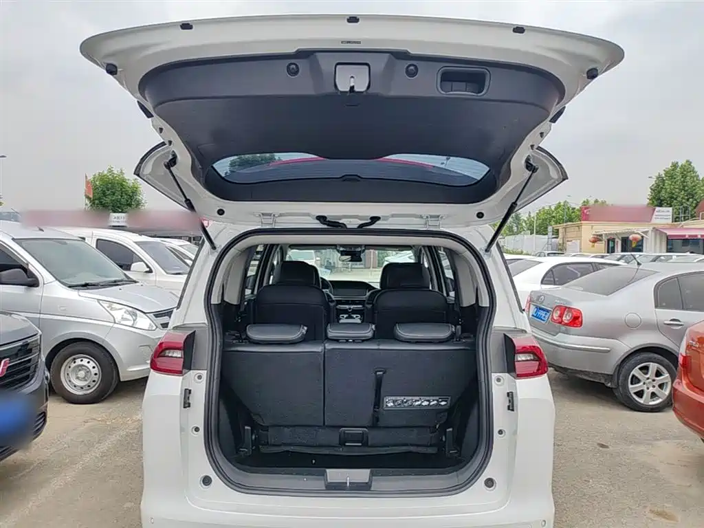 GAC Trumpchi Trumpchi M6 2023 PRO 270T DCT Luxury Edition фото 19