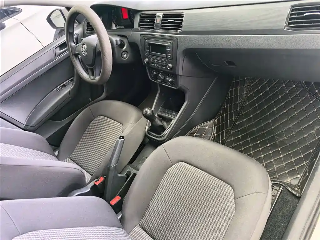 Volkswagen Santana 2021 1.5L Manual Trend Edition фото 9