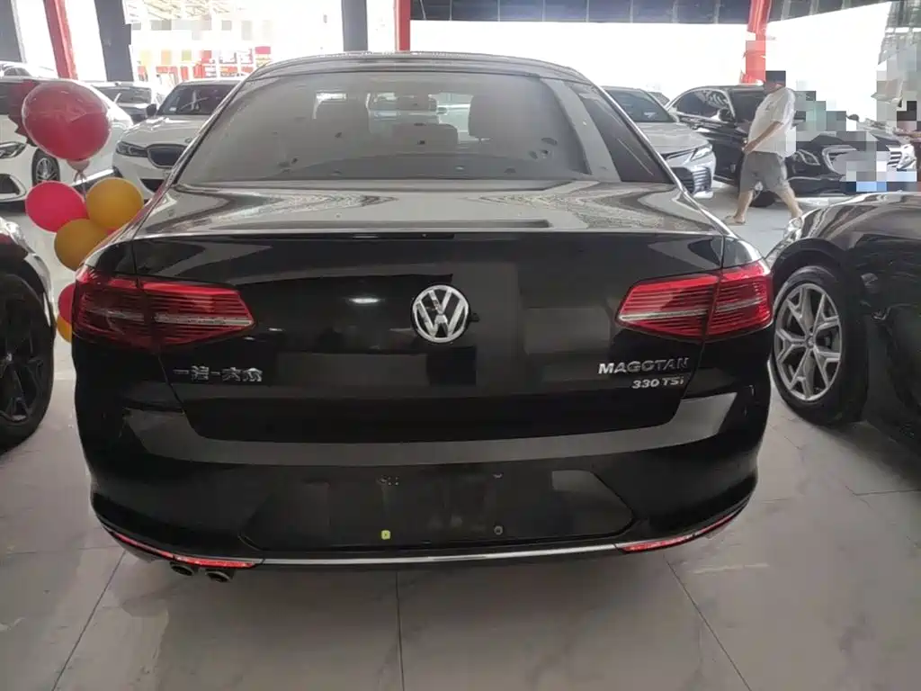 Volkswagen Magotan 2018 330TSI DSG Leading фото 6