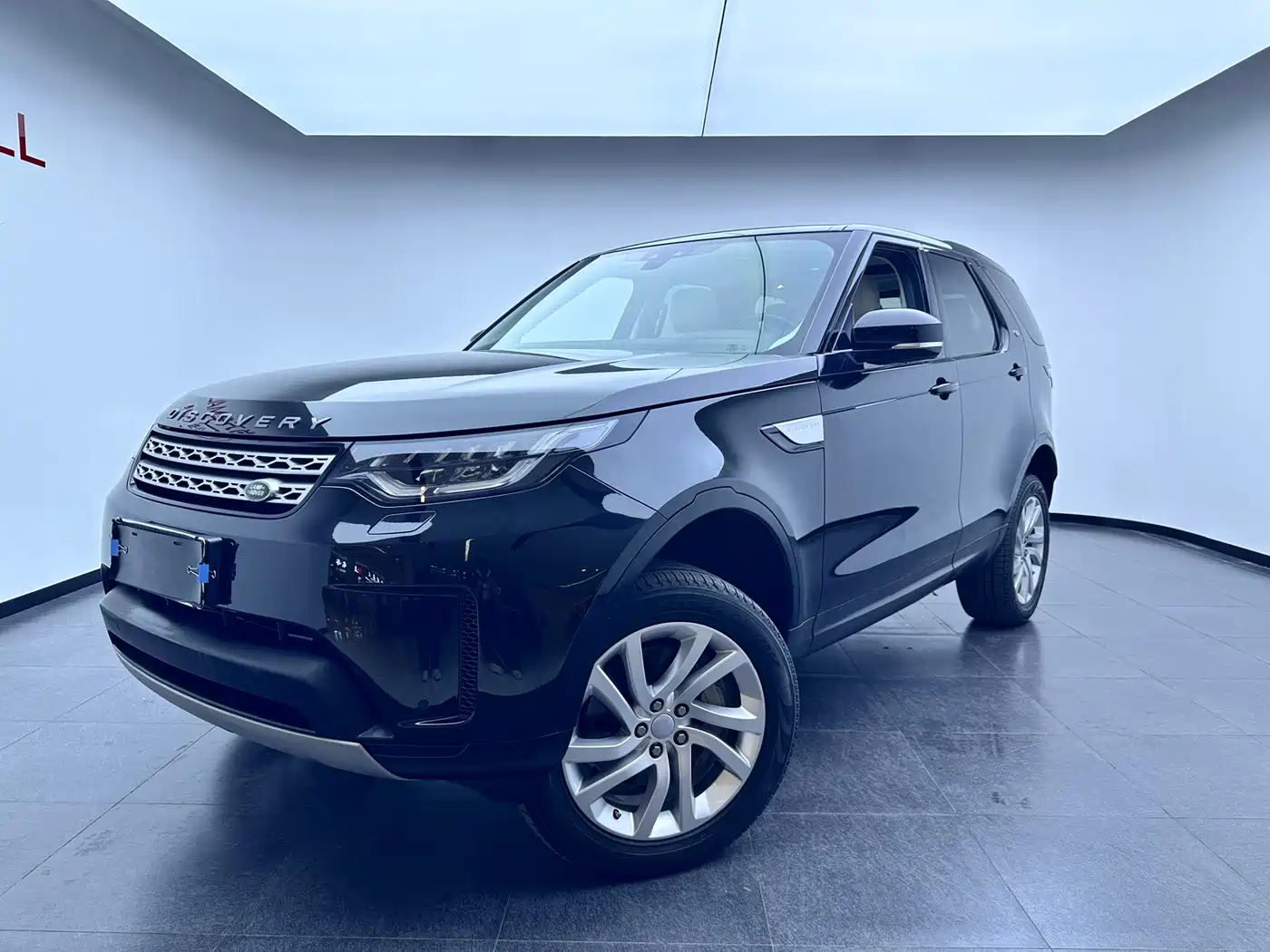 Land Rover Discovery 2018 3.0 SC V6 HSE