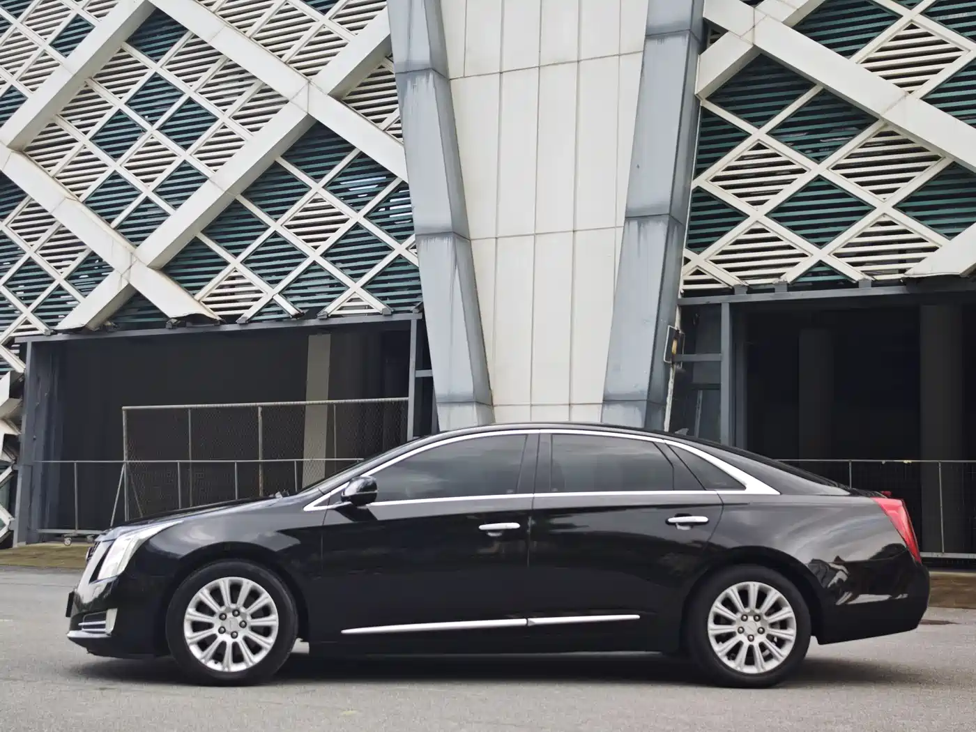 Cadillac XTS 2016 28T Luxury фото 7