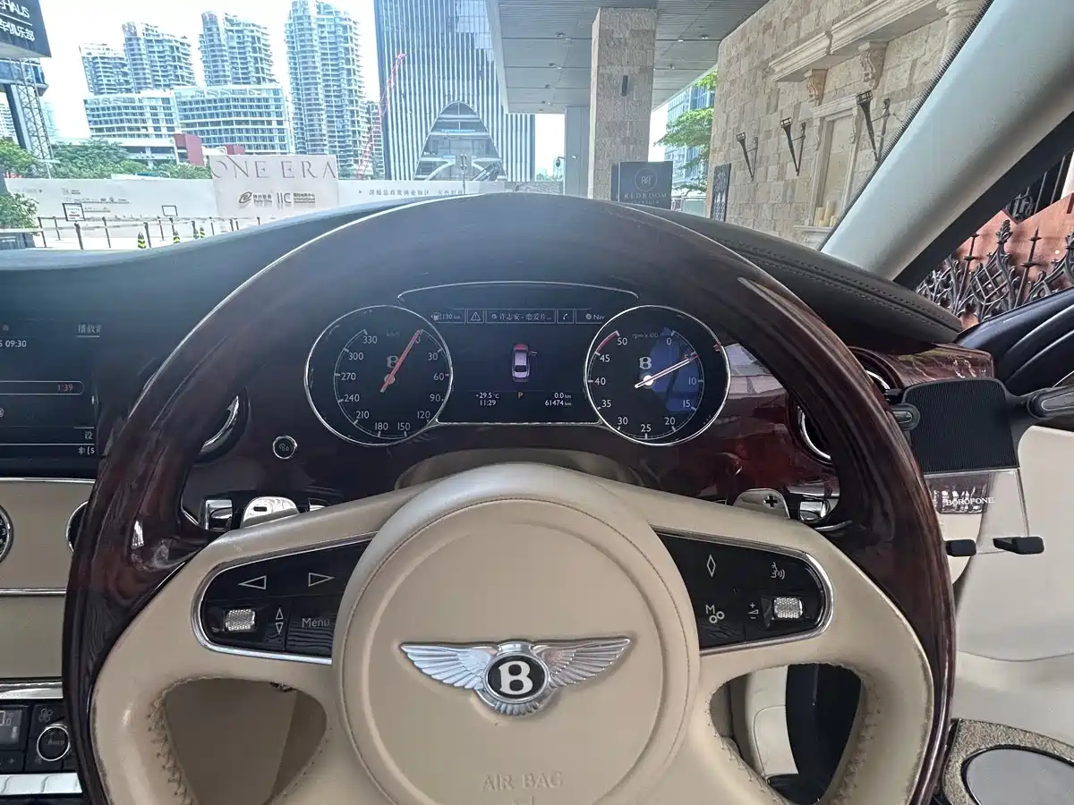 Bentley Mulsanne 2012 6.8T EIC Special Custom Edition фото 9