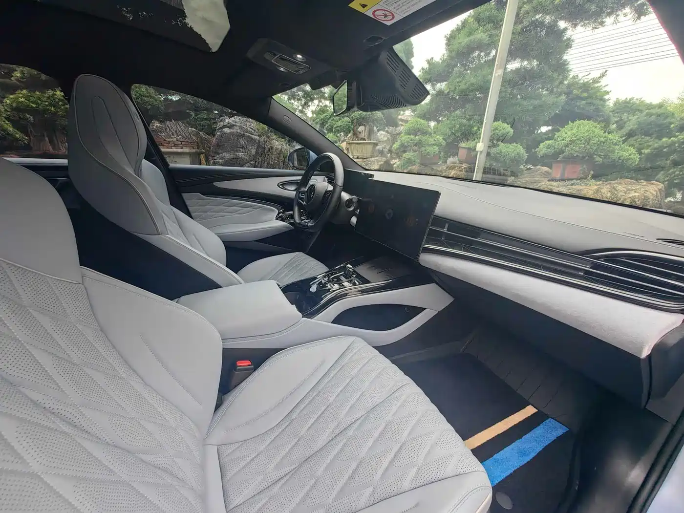 BYD Seal 2022 550km Standard Range RWD Premium 19