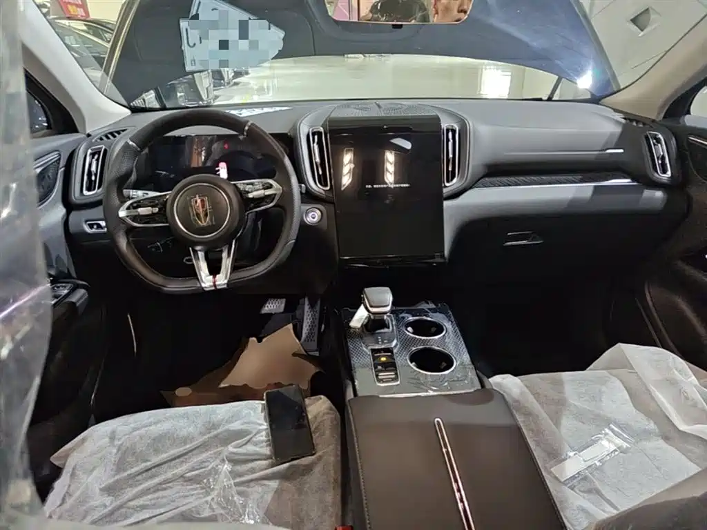 Hongqi HS3 PHEV 2025 125km Jingwei PLUS 2 Million Commemorative Edition фото 10