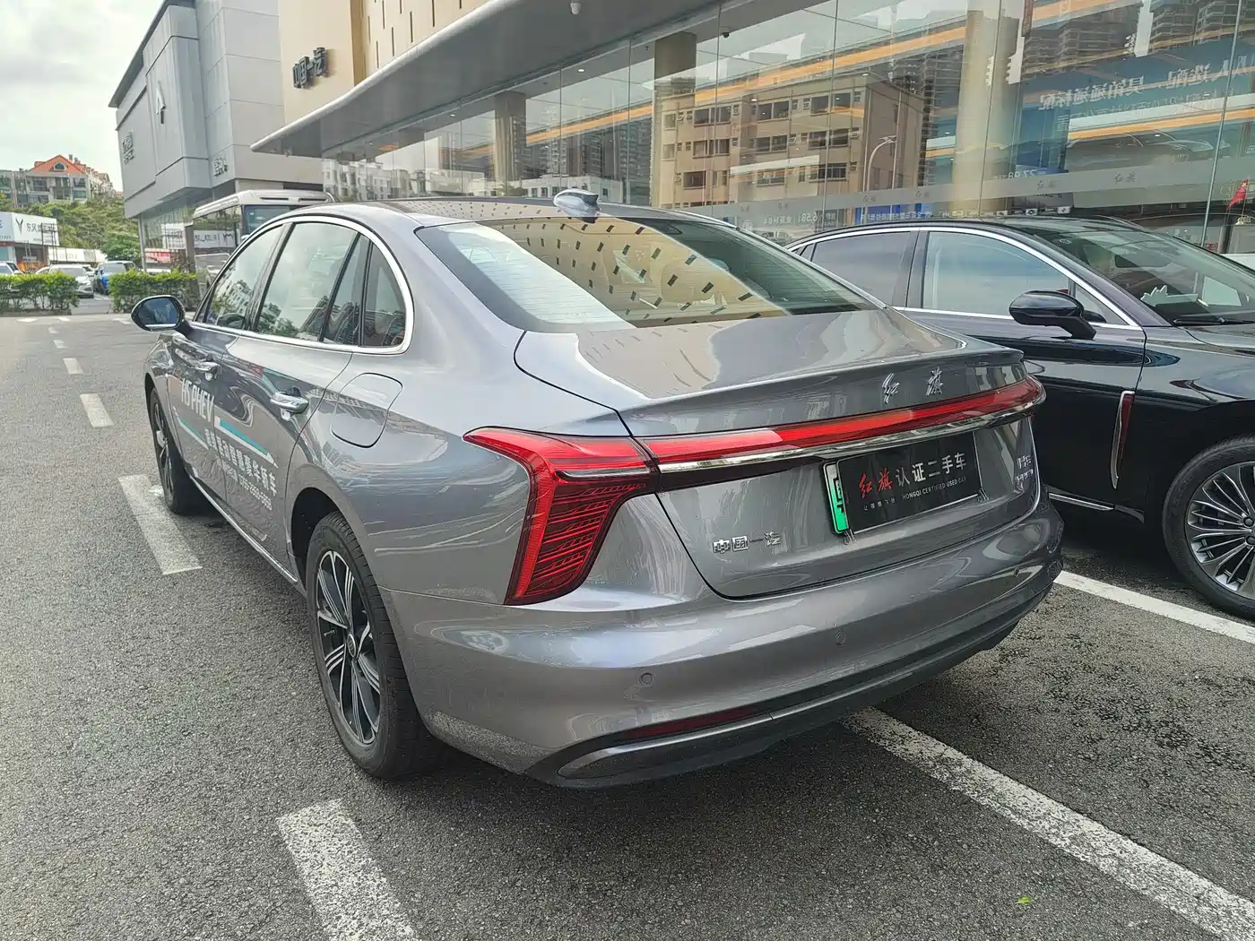 Hongqi H5 PHEV 2025 170 Super Hybrid Edition фото 6