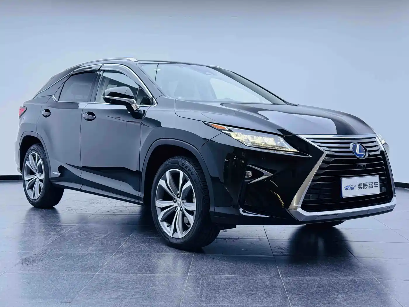Lexus RX 2016 450h 4WD Elegance Edition фото 3