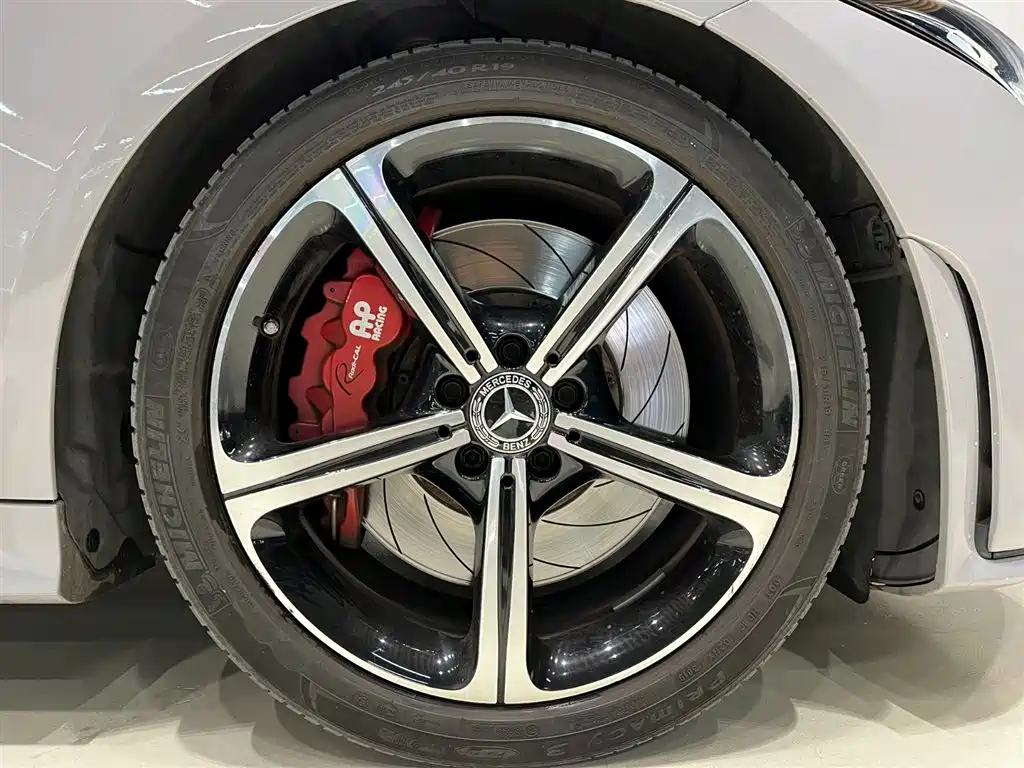 Mercedes-Benz CLS 2020 CLS 300 Luxury фото 9