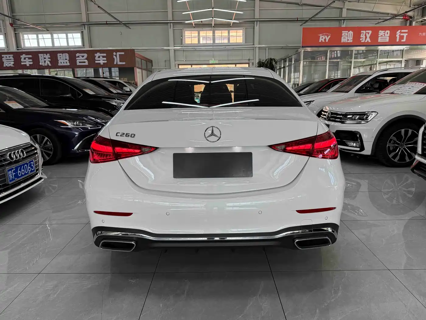 Mercedes-Benz C-Class 2023 C 200 L Sport фото 5