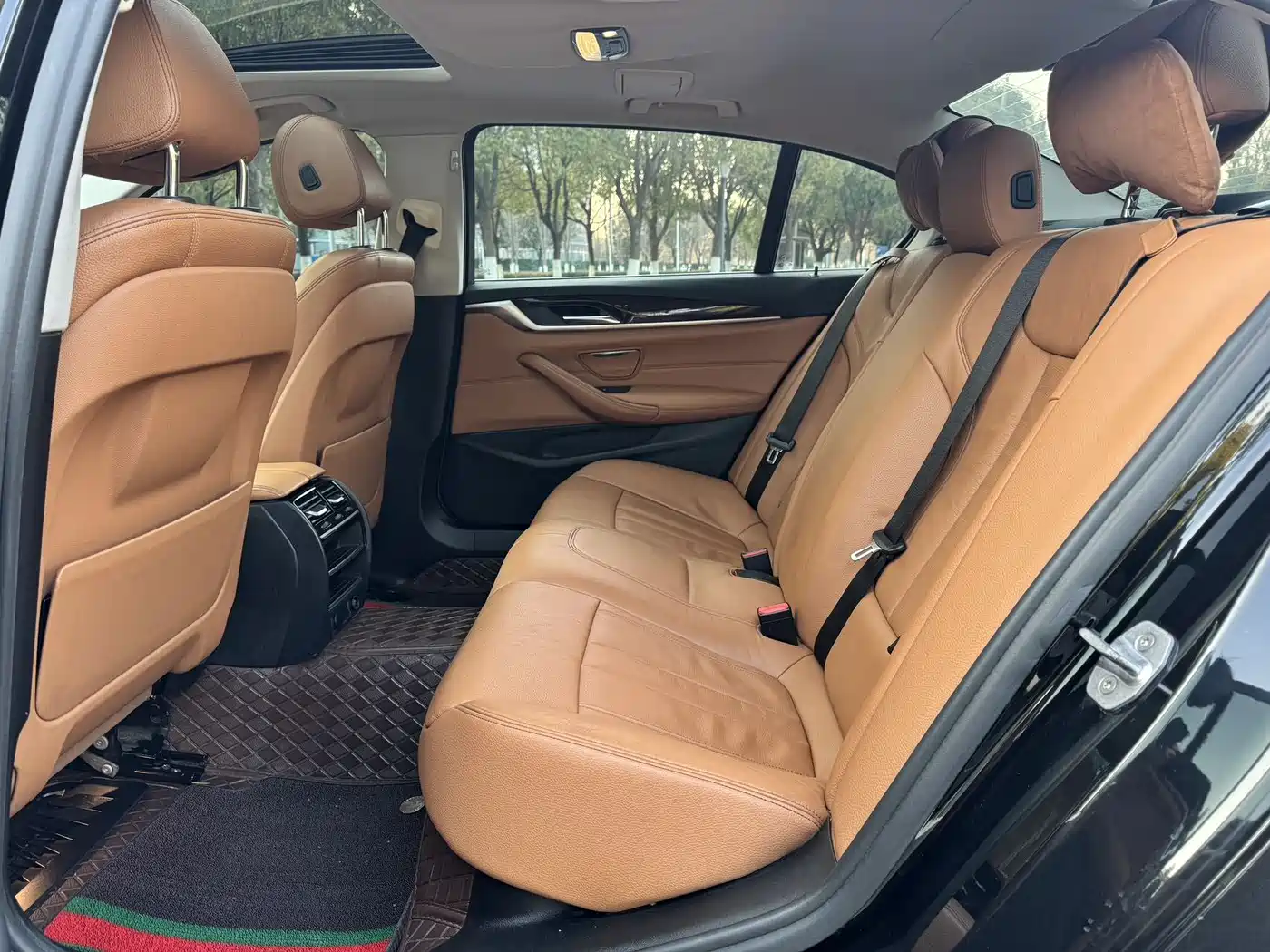 BMW 5 Series 2018 528Li Launch Special Edition фото 8