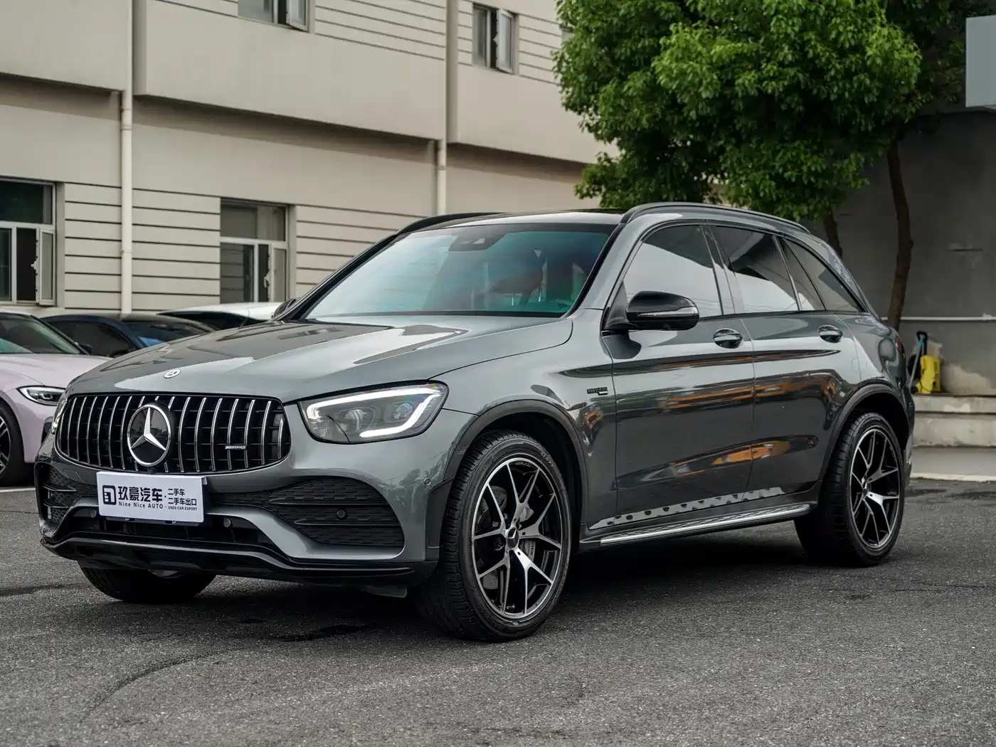 MERCEDES-BENZ GLC AMG