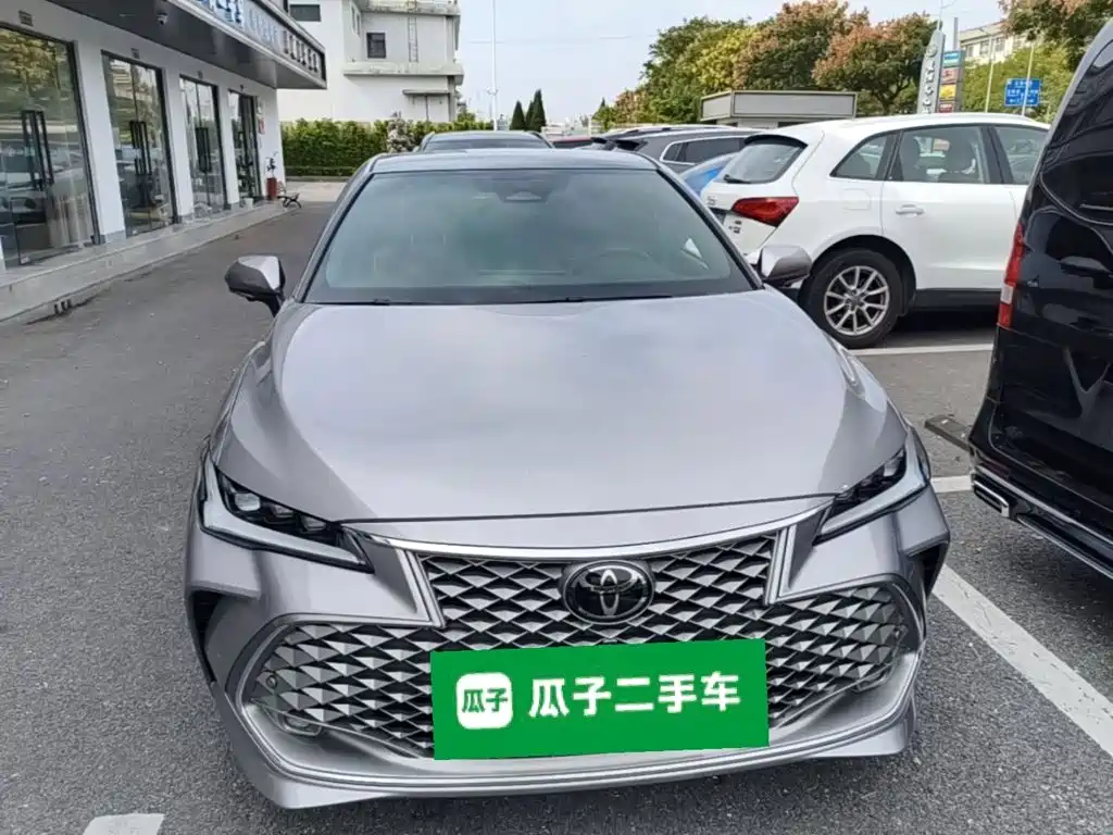 Toyota Avalon 2026 2024 Model Hybrid 2.5L XLE Prestige Edition